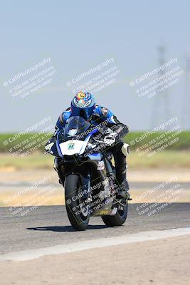 media/Aug-06-2023-TrackDaz (Sun) [[ac7f4f6367]]/C Group/wheelie bump/